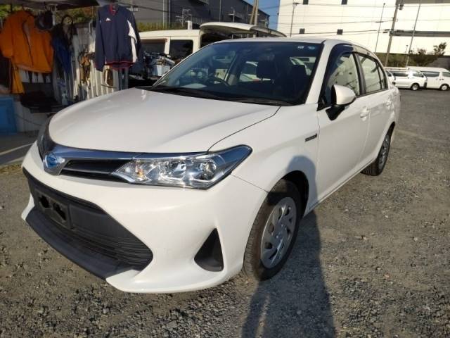 4721 TOYOTA COROLLA AXIO NKE165 2018 г. (LUM Fukuoka Nyusatsu)